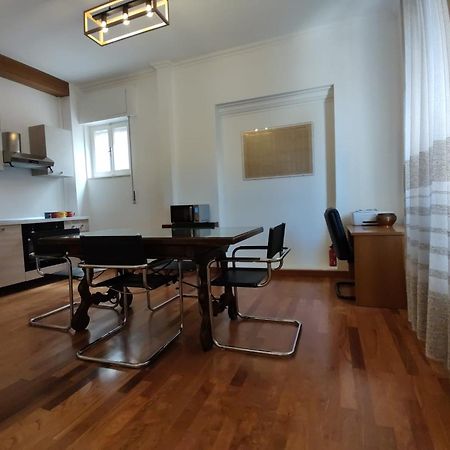 Nel Mezzo Del Cammin Apartment Brindisi Luaran gambar