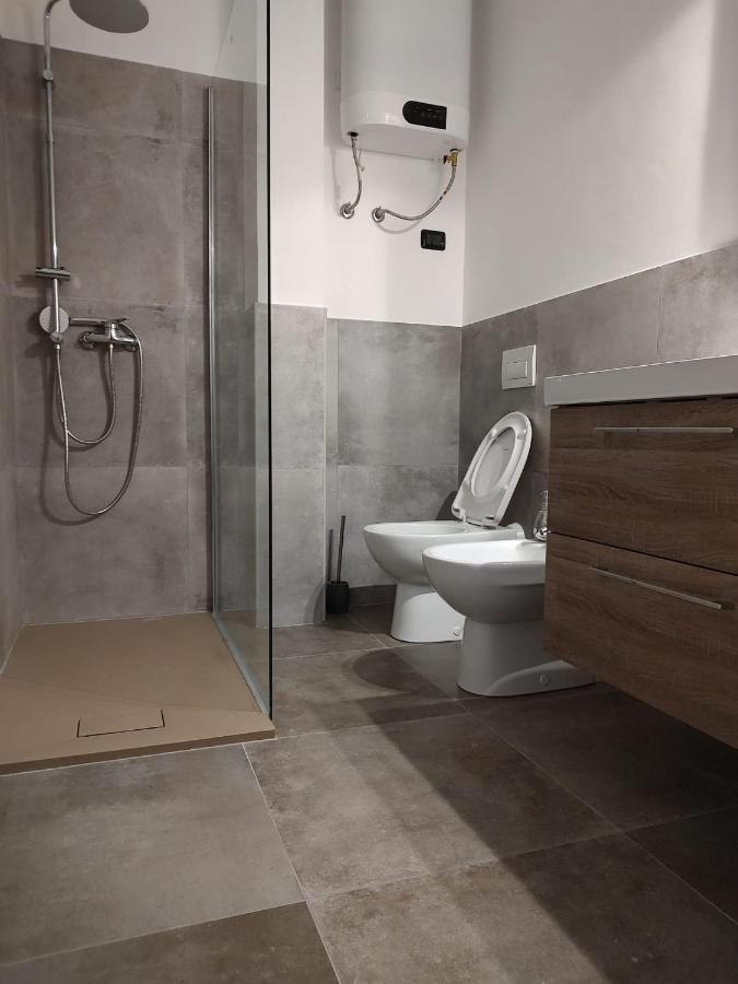 Nel Mezzo Del Cammin Apartment Brindisi Luaran gambar